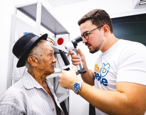 Olhar da Gente amplia acesso a cirurgias de catarata em Japaratinga