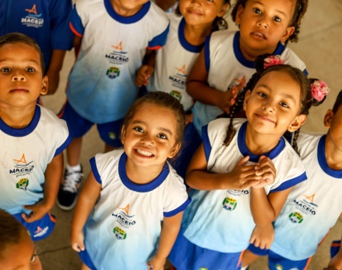 Só em 2026, Educação já convocou mais de 1.500 novos profissionais, aprovados em processo seletivo