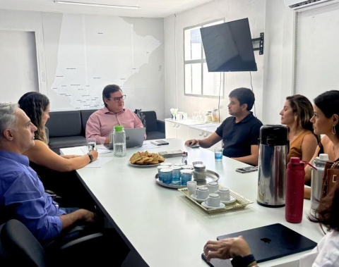 Reunião debate melhorias no turismo da orla marítima de Maceió