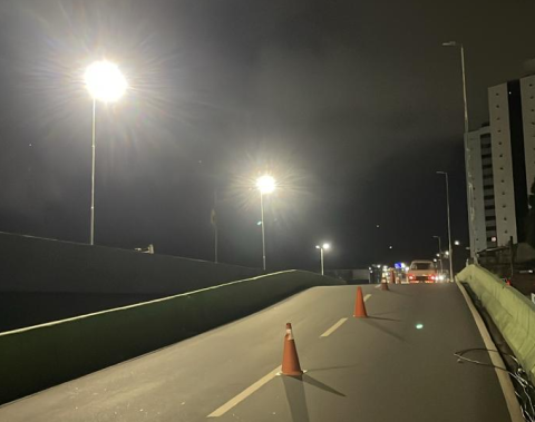 Ilumina restabelece iluminação no Viaduto João Lyra e Corredor Vera Arruda após furto de cabos