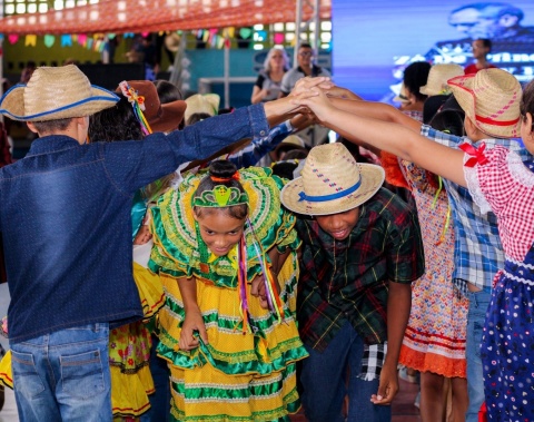 24º Festival Junino da Educação reúne cerca de dois mil alunos de 30 escolas de Maceió