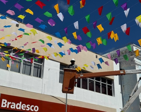 Segurança Cidadã reforça proteção das instalações elétricas e decoração junina no Jaraguá