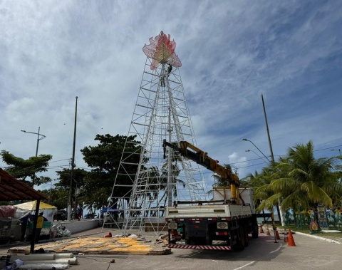 São João Massayó ganha Vila Junina com fogueira cenográfica de 24 metros na orla marítima de Maceió