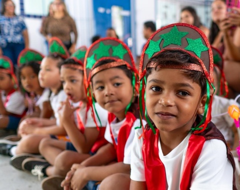 Crianças da rede municipal de ensino traduzem Maceió em desenhos e objetos lúdicos