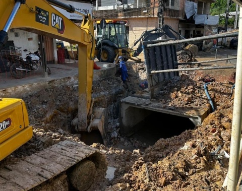 Prefeitura realiza complexa obra de drenagem na Grota do Ipanema