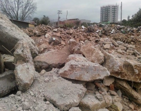 Alurb orienta sobre o descarte correto de resíduos da construção civil