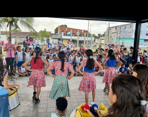 Circuito da Cultura Alagoana destaca talentos musicais na Escola Municipal Maria de Fátima Lira