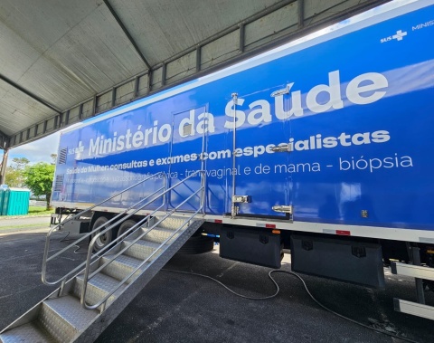 Carreta da Saúde da Mulher amplia acesso a exames especializados em Maceió