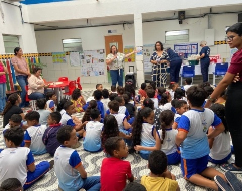 Escolas e CMEIs de Maceió elegem gestores nesta quarta (22)
