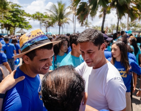 Vice-prefeito participa da Caminhada do Amor 2025, no Corredor Vera Arruda