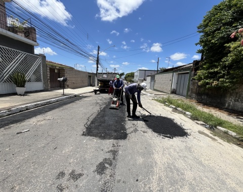 Operação Tapa-Buraco chegou a mais de 300 ruas em setembro