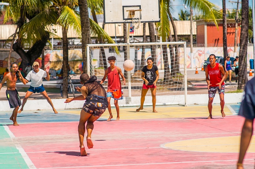 Uma das atrações do evento foi a clássica competição de queimado; torneio foi acompanhado pela equipes da Semtel. Foto: Émile Valões / Ascom Semtel
