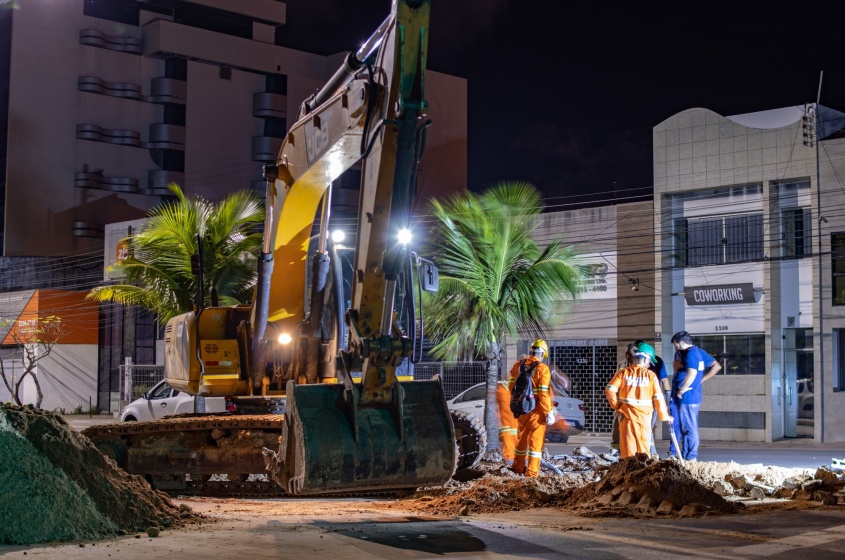 Intervenções aconteceram no período diurno e noturno. Foto: Júnior Bertoldo/Secom Maceió