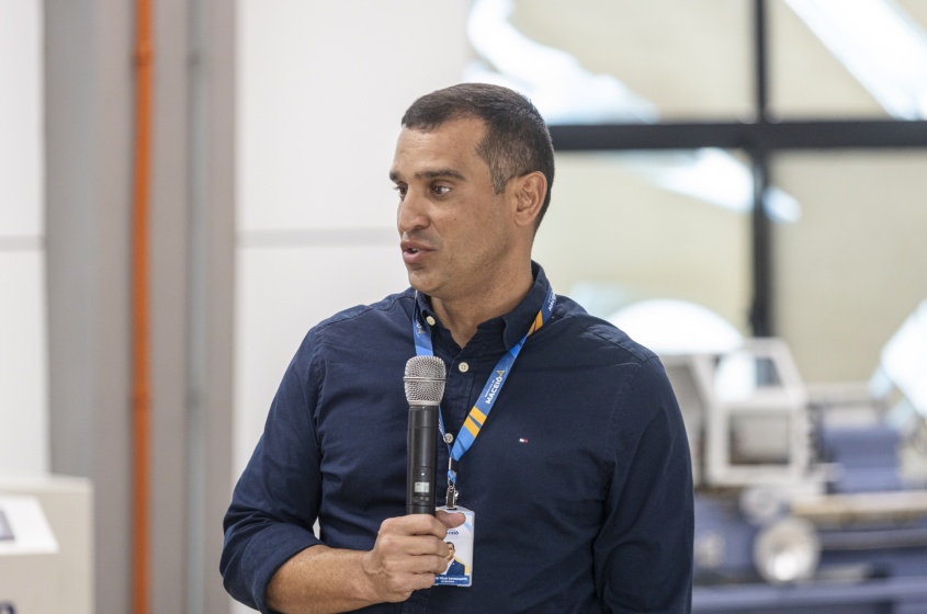 Secretário Sergio Cavalcante, da Sedciti, citou pioneirismo da iniciativa e empenho da atual gestão municipal em promover a tecnologia e a inovação. Foto: Felipe Sóstenes/Secom Maceió