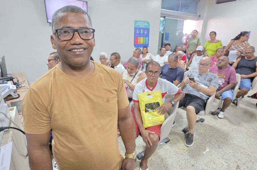 José Márcio, soldado de 47 anos, aproveita a oportunidade do mutirão para cuidar da saúde. Foto: Beto Macário/Secom Maceió