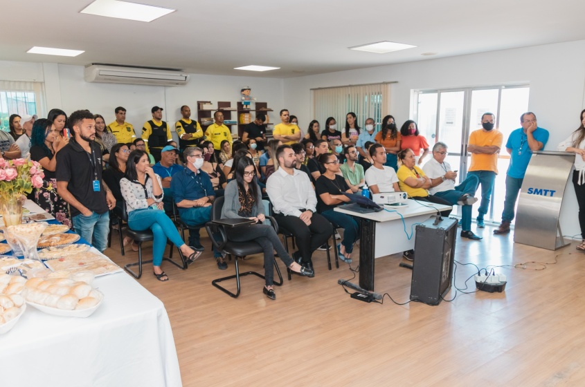 Solenidade interna marcou a abertura da Semana Nacional de Trânsito. Foto: Idalécio Lucas (Ascom SMTT).