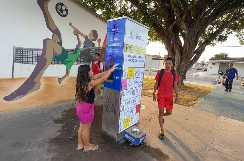 Estação de hidratação. Foto: Walisson Vieira/ Ascom Alurb