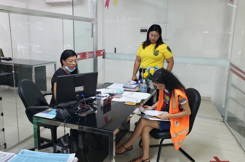 Primeiro dia de ação teve 40 imóveis visitados. Foto: Ascom SMTT.