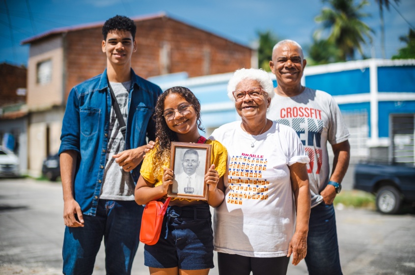 Família de Benedito dos Santos. Foto: Jonathan Lins/Secom Maceió.