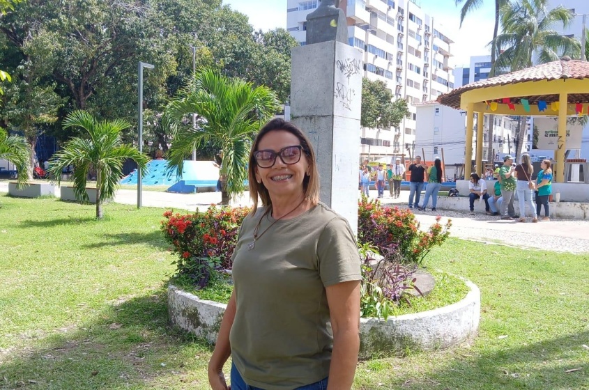 Atividade orienta sobre arborização em espaço urbano. Foto: Tháchyna Lorena (estagiária)/ Ascom Alurb