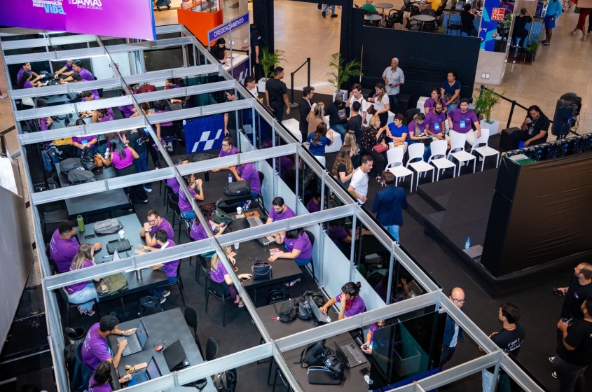 Participantes do Hack Massa desenvolveram soluções para a prevenção ao câncer em Maceió. Foto: Diego Bliss/ Secom Maceió