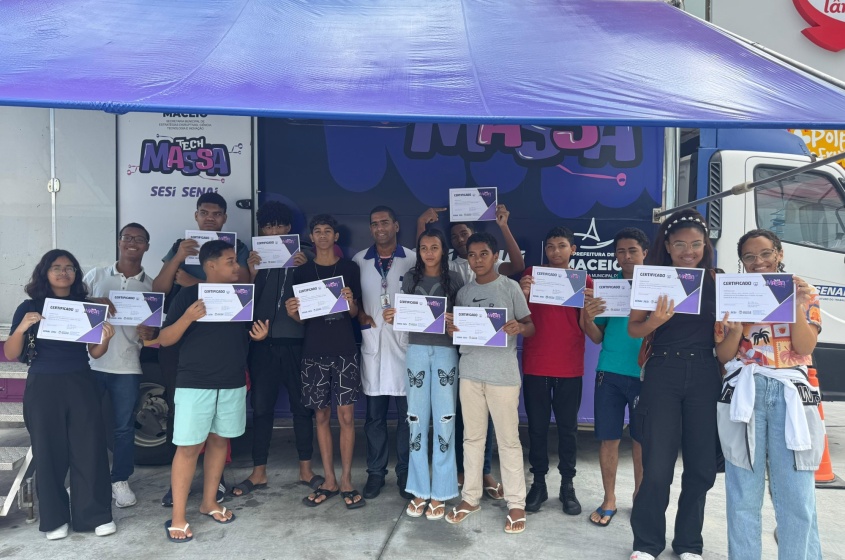 Alunos receberam certificados do curso de empreendedorismo. Foto: Ascom Segov