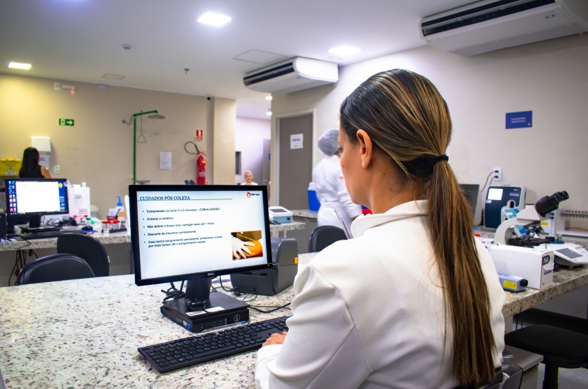 Iniciativa realizada em parceria com a Biomega Nordeste reforça atualização técnica e padronização dos processos assistenciais. Foto: David Silas/Ascom Maceió Saúde