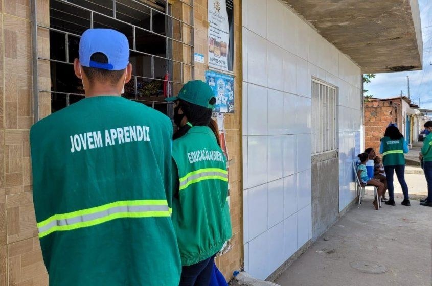Servidores e jovens aprendizes participaram da ação. Foto: Ascom Sudes