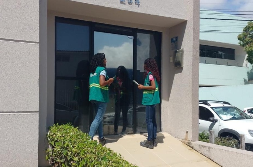 Ação orienta maceioenses sobre descarte correto do lixo. Foto: Ascom Sudes
