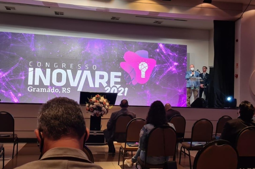 Congresso realizado em 2021 sobre as práticas positivas em cemitérios do país. Foto: Sudes