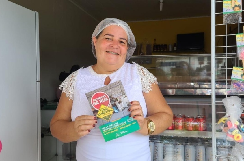 Residentes e comerciantes da região comemoram a atuação da Prefeitura no local. Foto: Ascom Sudes