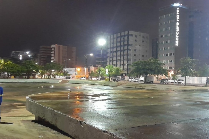 Após furto de cabos, Praça Multieventos teve iluminação restabelecida. Foto: Ascom Sima