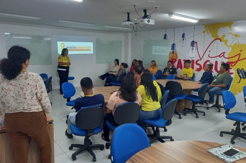Palestra abordou os cuidados que devem ser adotados nas vias. Foto: SMTT