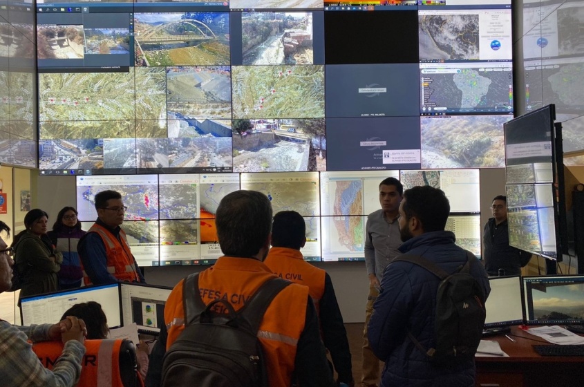 Visita técnica conhece gerenciamento de risco de encostas na Bolívia. Foto: cortesia