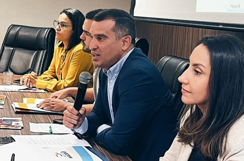 "A inovação se concretiza quando a gente consegue mudar a vida das pessoas", afirmou o secretário Sergio Cavalcante (ao centro), que preside o Conselho Municipal de Ciência e Tecnologia. Foto: Ana Júlia Barros / Ascom Sedciti,