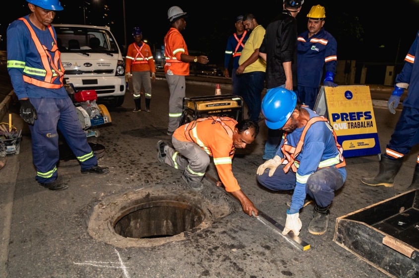 Por conta do trânsito, serviços ocorrem prioritariamente no turno da noite. Foto: Felipe Sóstenes\Ascom GVP