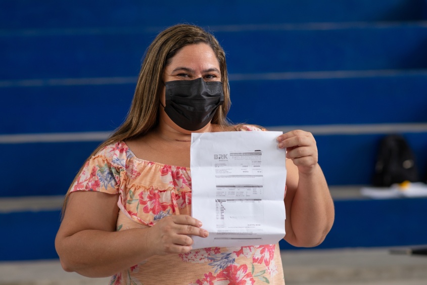Vanessa de Souza veio de longe para realizar o cadastro único / Foto: Juliete Santos