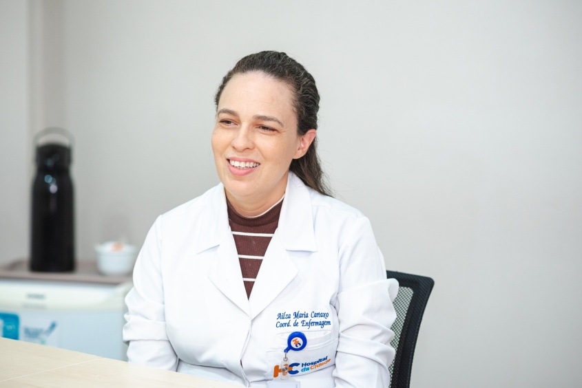 Ailza Maria é a enfermeira responsável por coordenar a Unidade de Terapia Intensiva (UTI) Adulto do Hospital da Cidade. Foto: Foto: Thiago Figueredo/Secom Maceió