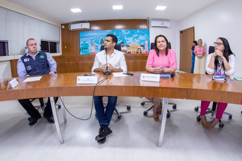 JHC destaca que Maceió ficou em 1º lugar no Nordeste entre as capitais e 4º no Brasil entre os melhores desempenhos dentro do Previne Brasil. Foto: Itawi Albuquerque / Secom Maceió