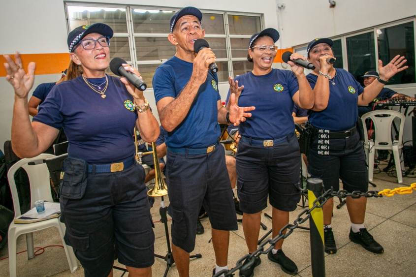 Banda da Guarda Municipal animou os frequentadores do Restaurante Popular do Centro. Foto: Allan César/ Secom Maceió