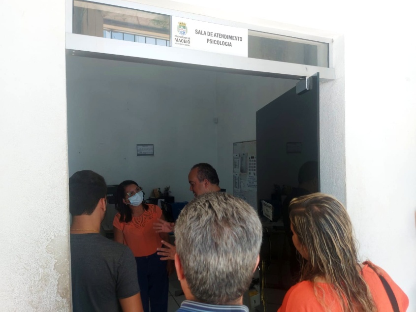 Na oportunidade, equipe da Semas conversou com os demais colaboradores do equipamento. Foto: Luiz Felipe Pimentel (estagiário)/Ascom Semas