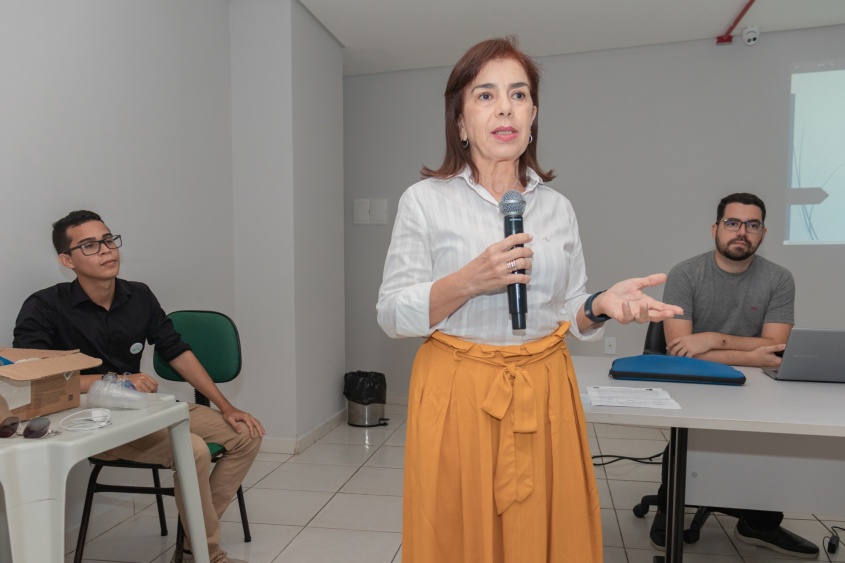 A pediatra do município Simone Luna falou aos presentes no evento. Foto: Victor Vercant / Ascom SMS
