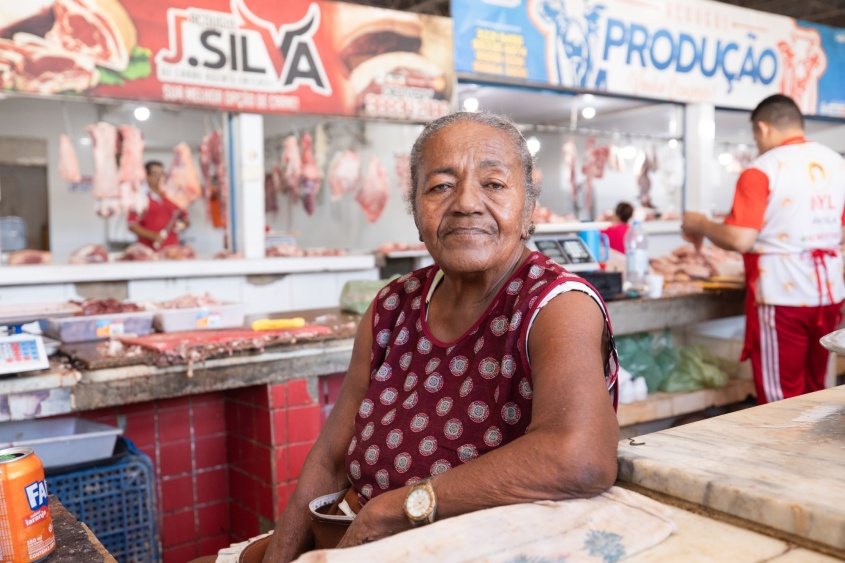 Para a comerciante Vera Lúcia, requalificação trará qualidade de vida. Foto: Victor Vercant/Secom Maceió