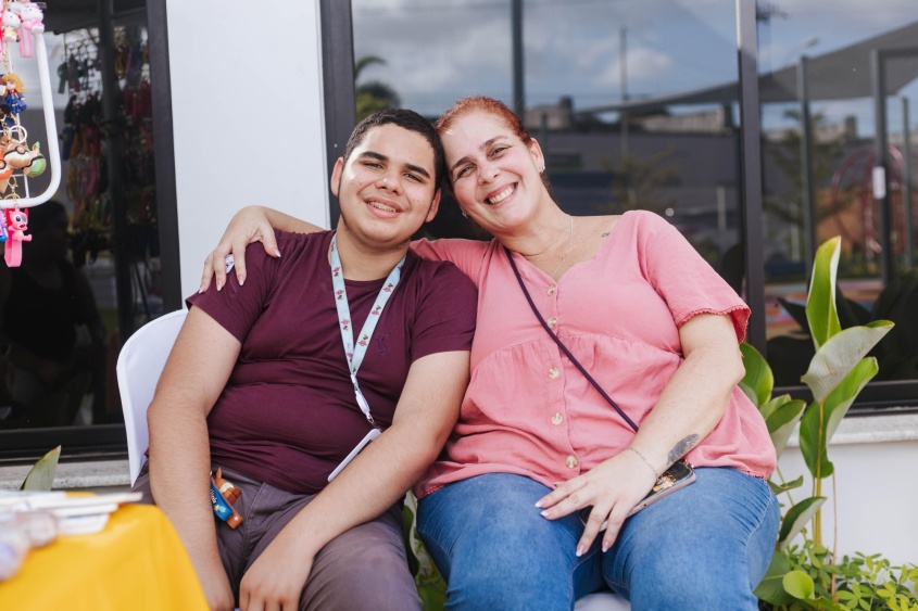 Mãe e filho empreendedores estarão na feira.     Foto: Ascom Saúde Maceió
