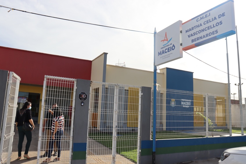 Creche Municipal Martha Bernardes recebeu a visita dos assessores do gabinete nessa segunda-feira (16). Foto: Jamerson Soares (estagiário)/Ascom Semed