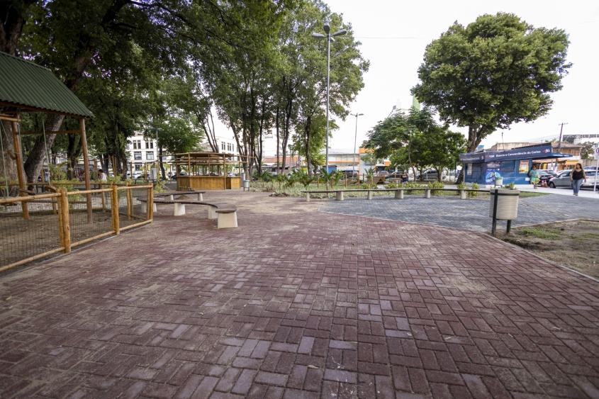 A praça Lions é um dos maiores espaços de lazer do bairro. Foto: Felipe Sóstenes/Secom Maceió