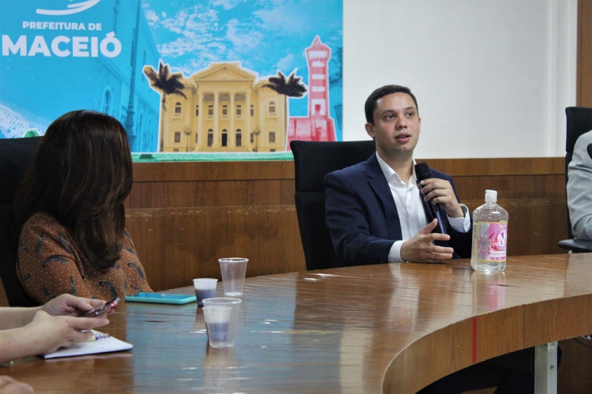 Secretário de Economia, João Felipe Borges, ressalta transparência nos dados como um compromisso da gestão JHC. Foto: Luís Otávio Mendonça/Ascom Semec