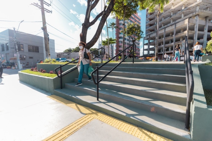 Praça dos Palmares foi reurbanizada com recursos do IPTU. Foto: Edvan Ferreira/Secom Maceió