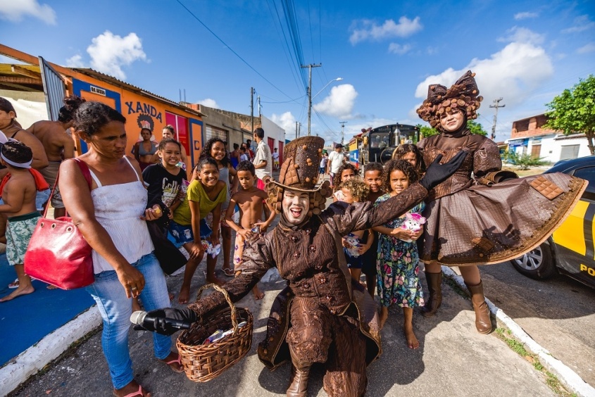 Crianças se encantaram com o Trenzinho da Páscoa. Foto: Gabriel Moreira/Secom Maceió