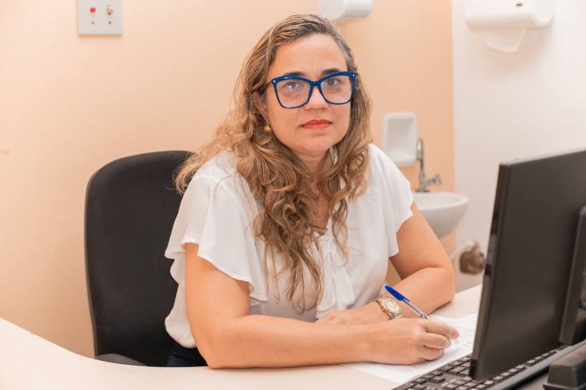 Enfermeira e coordenadora do Bloco C do Pam Salgadinho, Zara Moraes. Foto: Victor Vercant/Secom Maceió